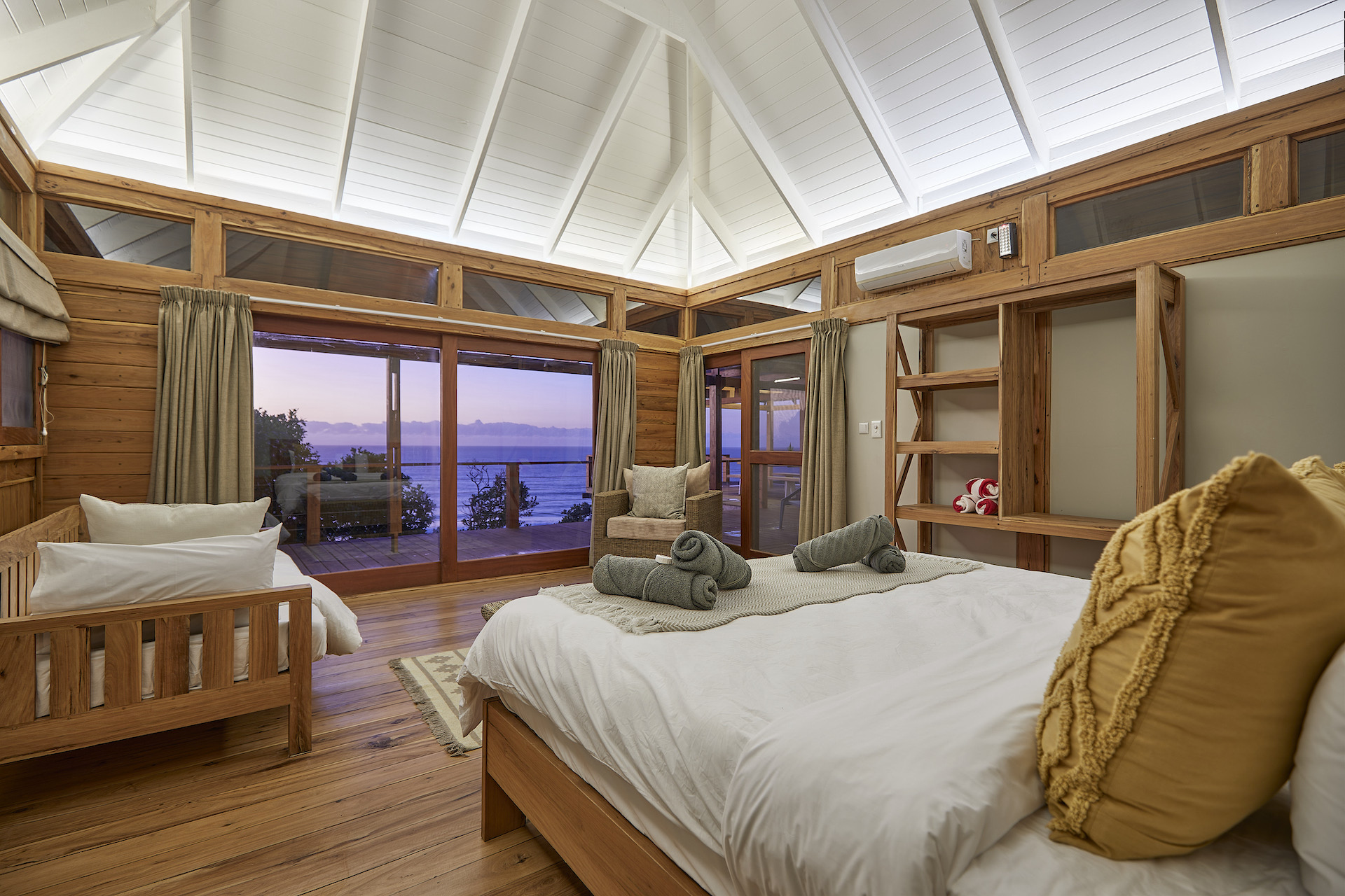 Rooms - Aloha 10